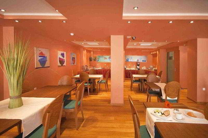 Athens Center Square Hotel Restaurant photo